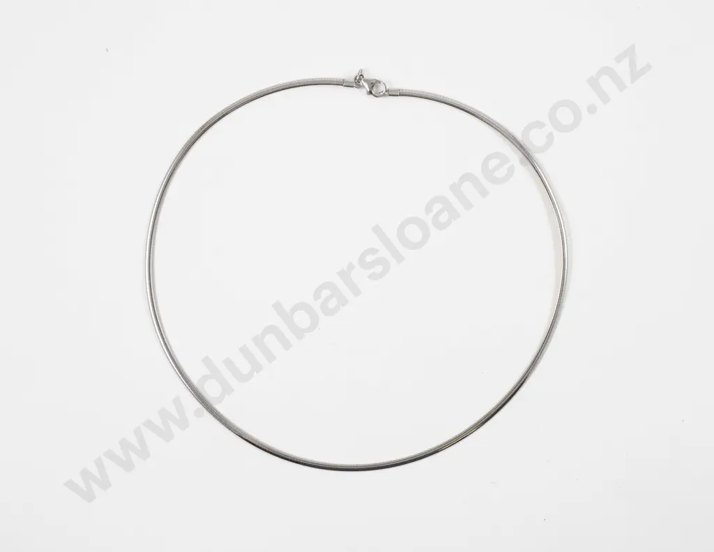 10ct White and Yellow Gold Choker Neck Chain Image 1++