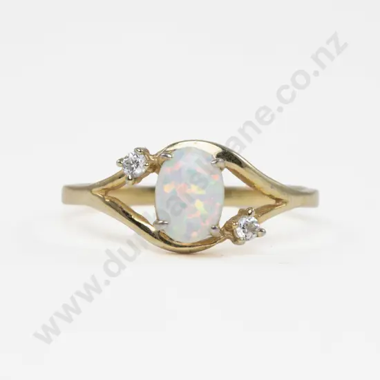 9ct Three Stone Diamond and Opal Ring