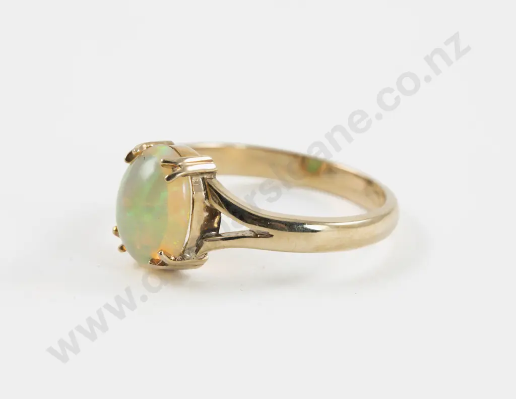 9ct Single Stone Jelly Opal Ring Image 1++