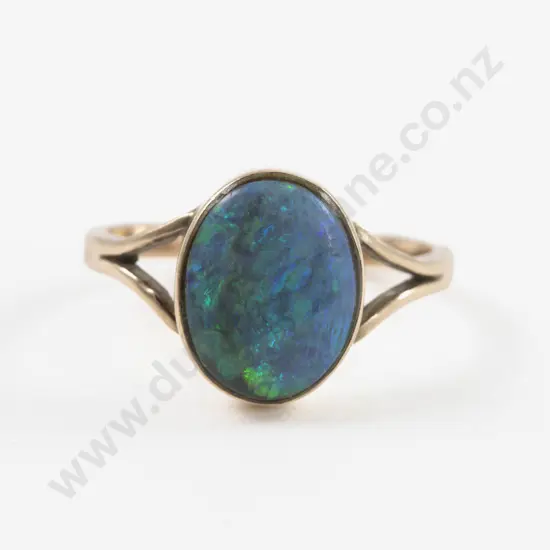9ct Single Stone Opal Ring