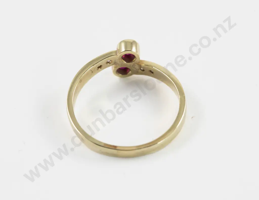 14ct Six Stone Diamond and Ruby Ring Image 1++