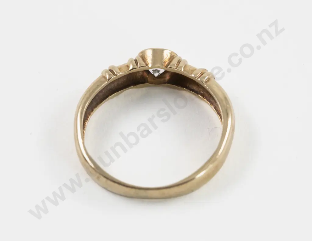 9ct Single Stone Cubic Zirconia Fancy Band Ring Image 1++