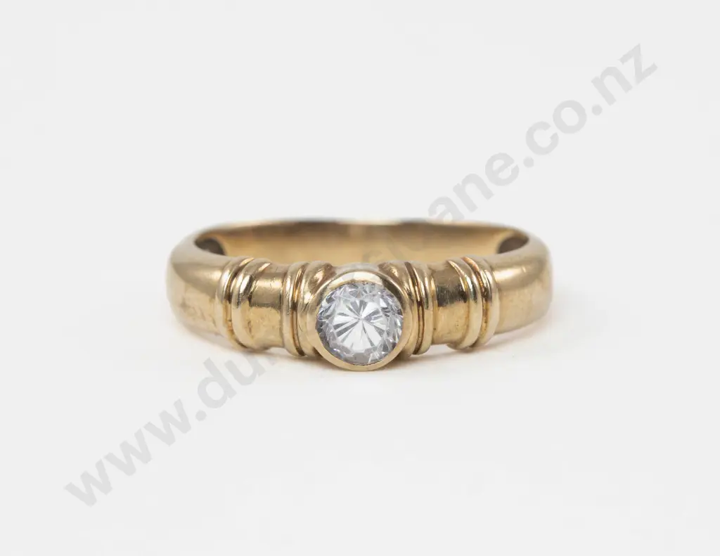 9ct Single Stone Cubic Zirconia Fancy Band Ring Image 1++