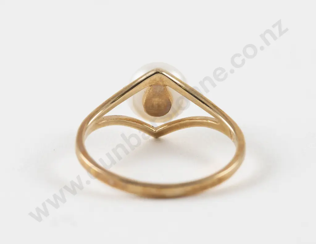14ct Single Cultured Pearl Ring Image 1++