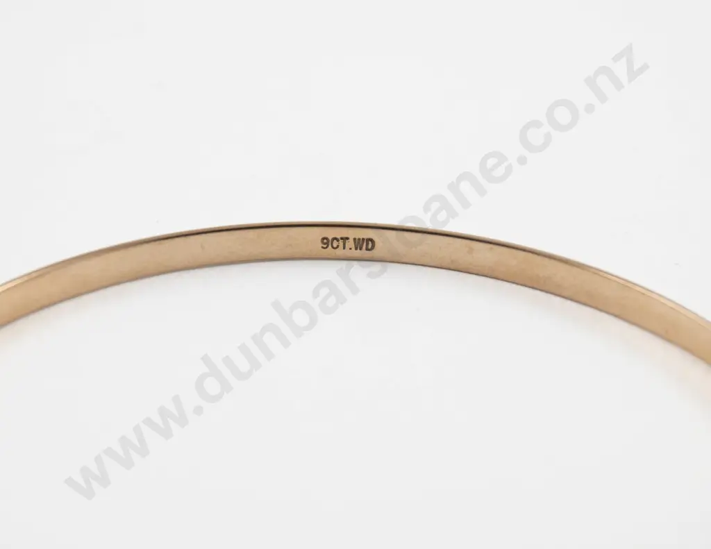 9ct Plain Bangle Image 1++