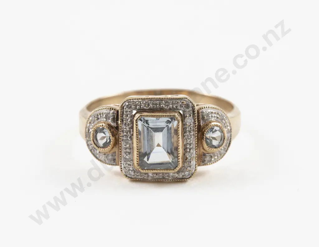 9ct 27Stone Diamond and Aquamarine Cluster Ring Image 1++