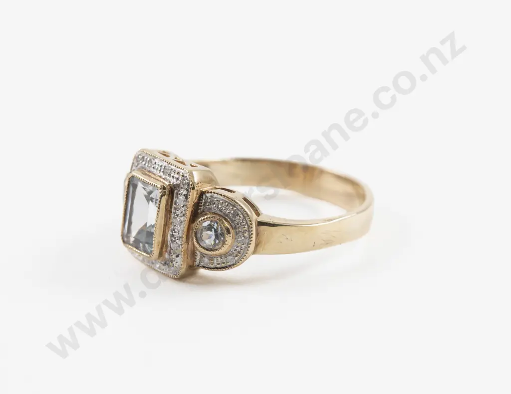 9ct 27Stone Diamond and Aquamarine Cluster Ring Image 1++