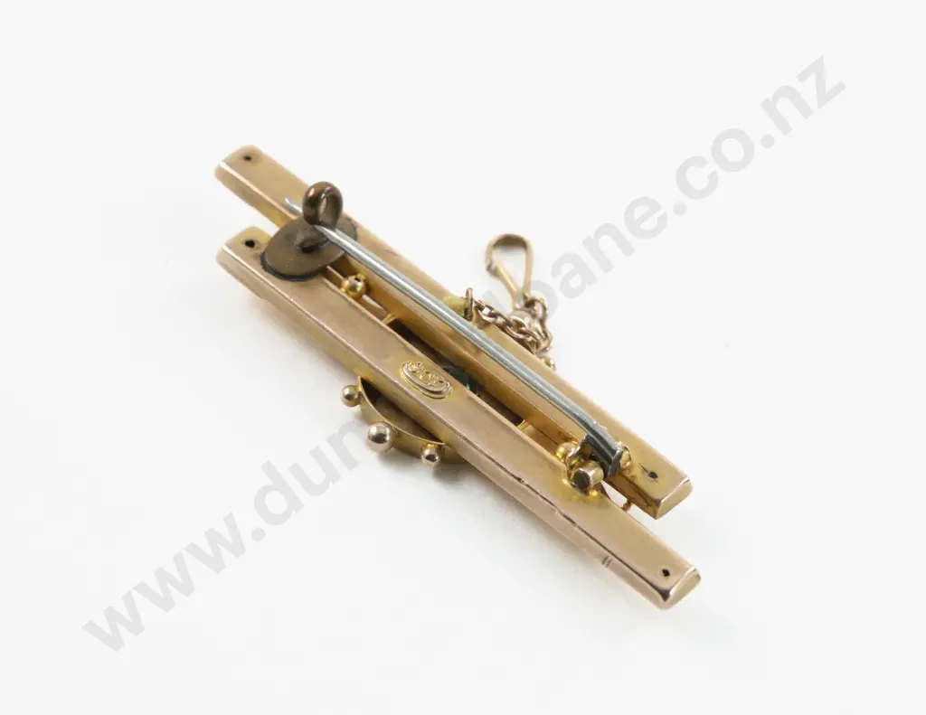 Victorian 9ct Single Stone Emerald Double Bar Brooch Image 1++