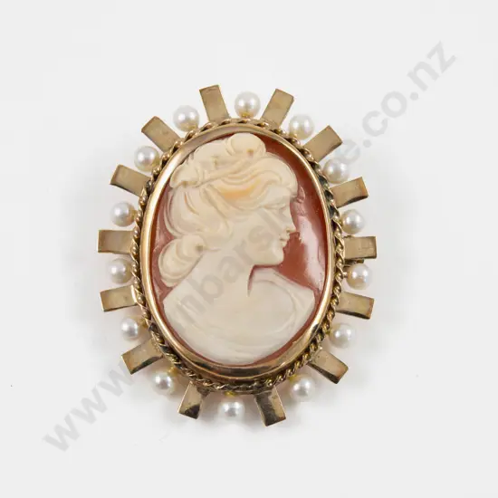 9ct Framed Classical Portrait Cameo Brooch
