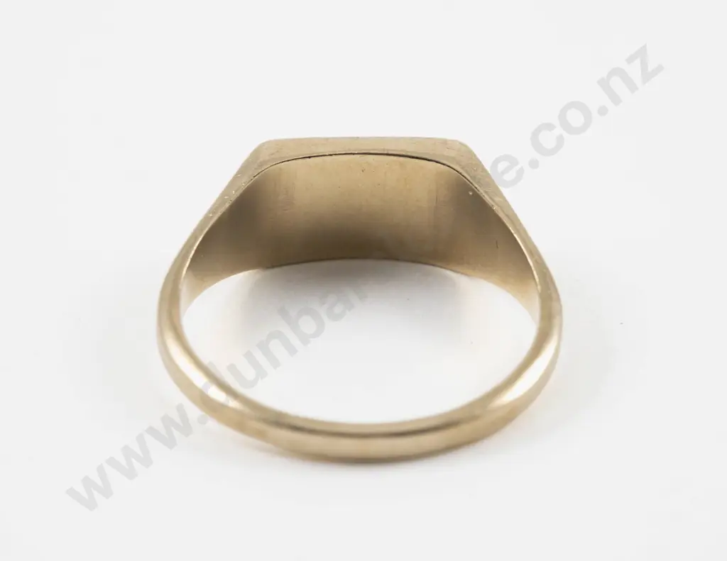 9ct Plain Gents Signet Ring Image 1++