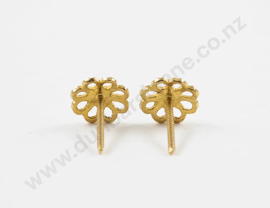 Pair 22ct Flower Stud Earrings Image 1++