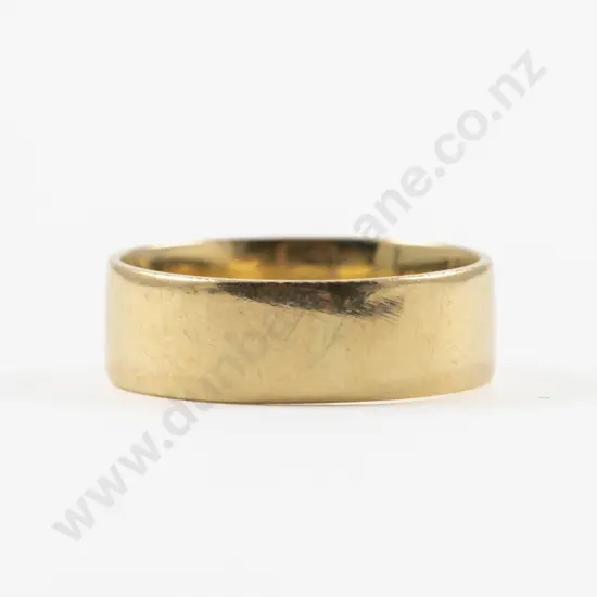 18ct Plain Band Ring