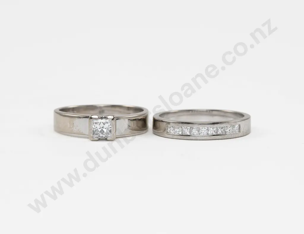 18ct White Gold Solitaire Diamond Ring and Wedding Band Image 1++