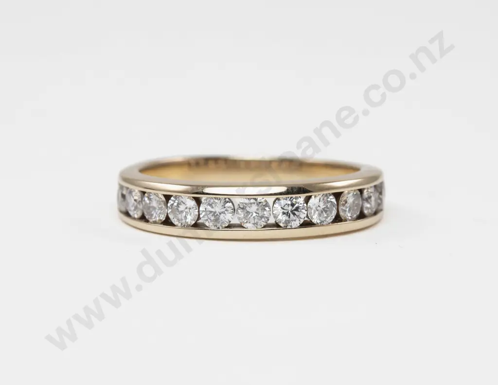 10ct Twelve Stone Diamond Band Ring Image 1++