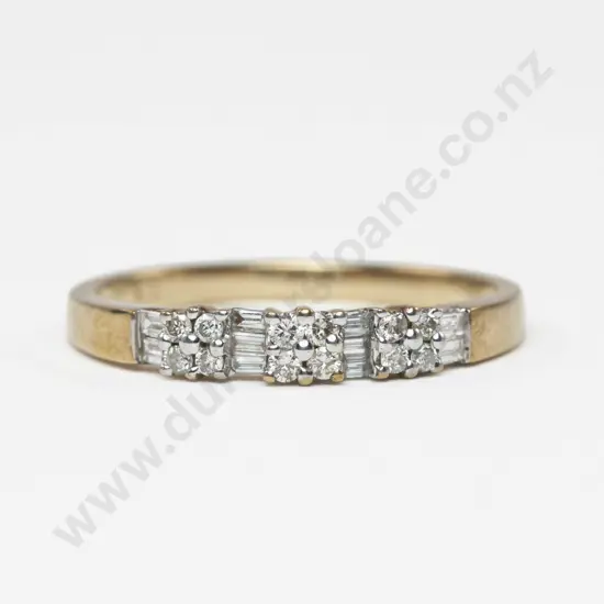9ct 22 Stone Diamond Band Ring