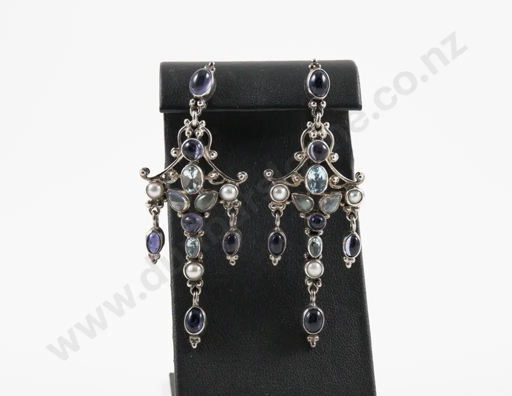 Shankari (Indonesia) Pair of Handmade S/S Semi Precious Gemstone Pendant Drop Earrings Image 1++