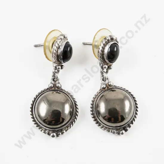 Shankari (Indonesia) Pair of Handmade S/S Semi Precious Gemstone Pendant Drop Earrings