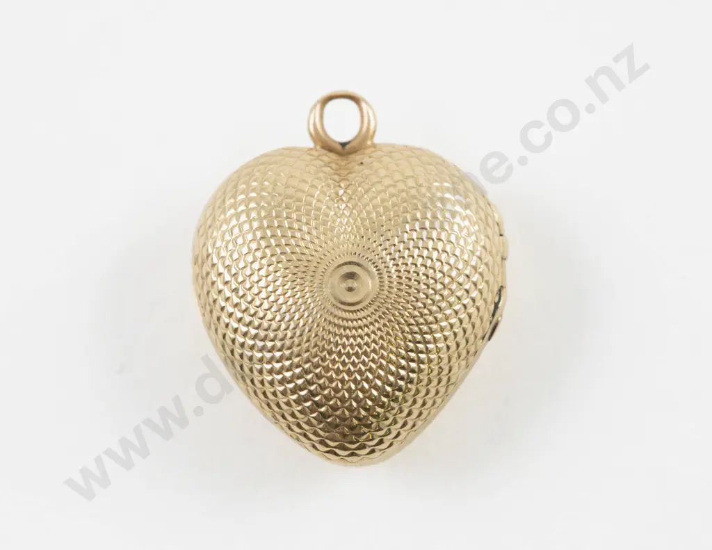14ct Heart Photo Locket Pendant Image 1++