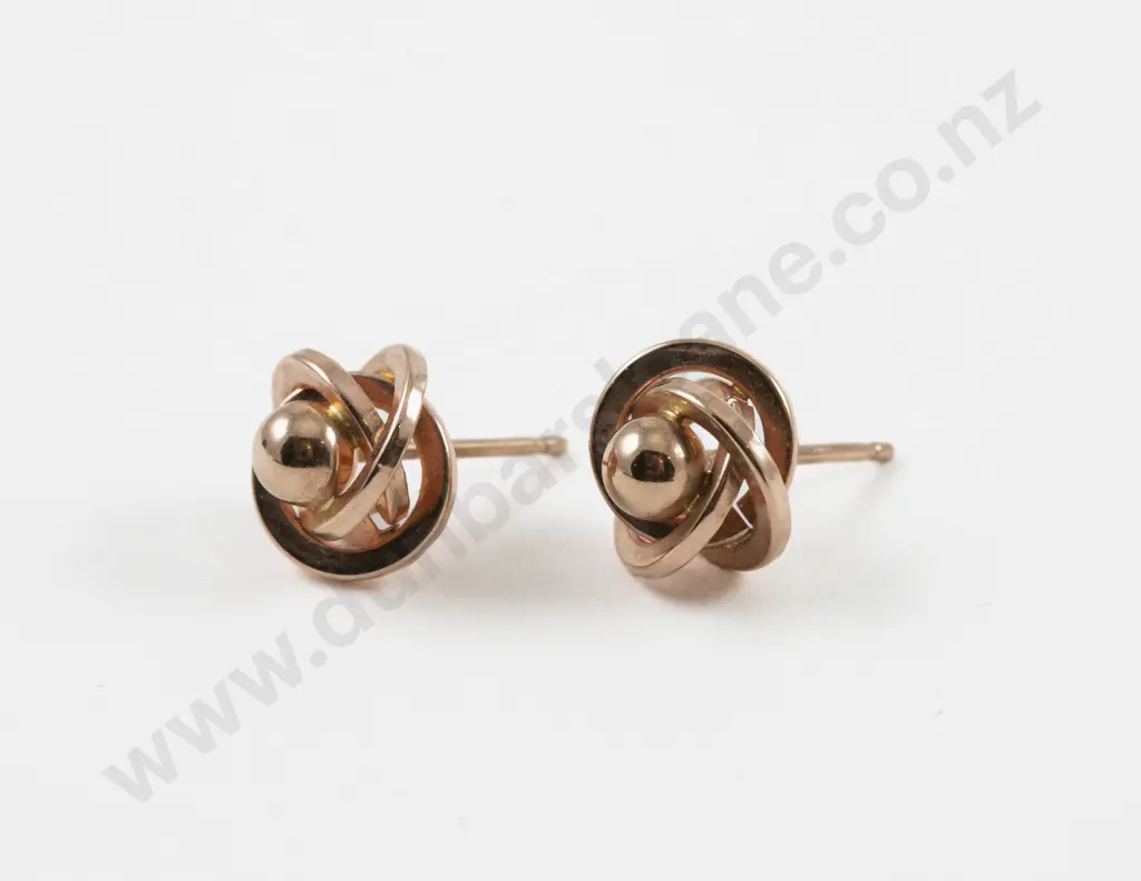 Pair 9ct Knot Stud Earrings Image 1++