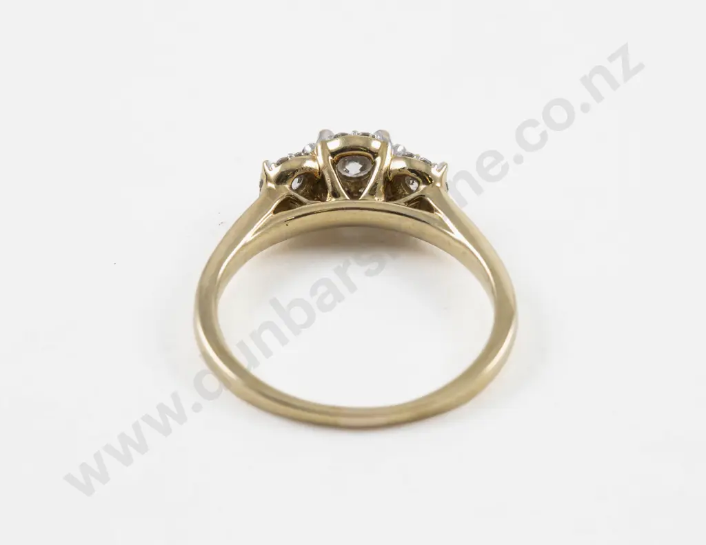 9ct Triple Cluster Diamond Ring Image 1++