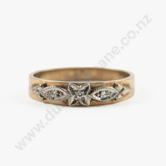 9ct Fancy Band Ring