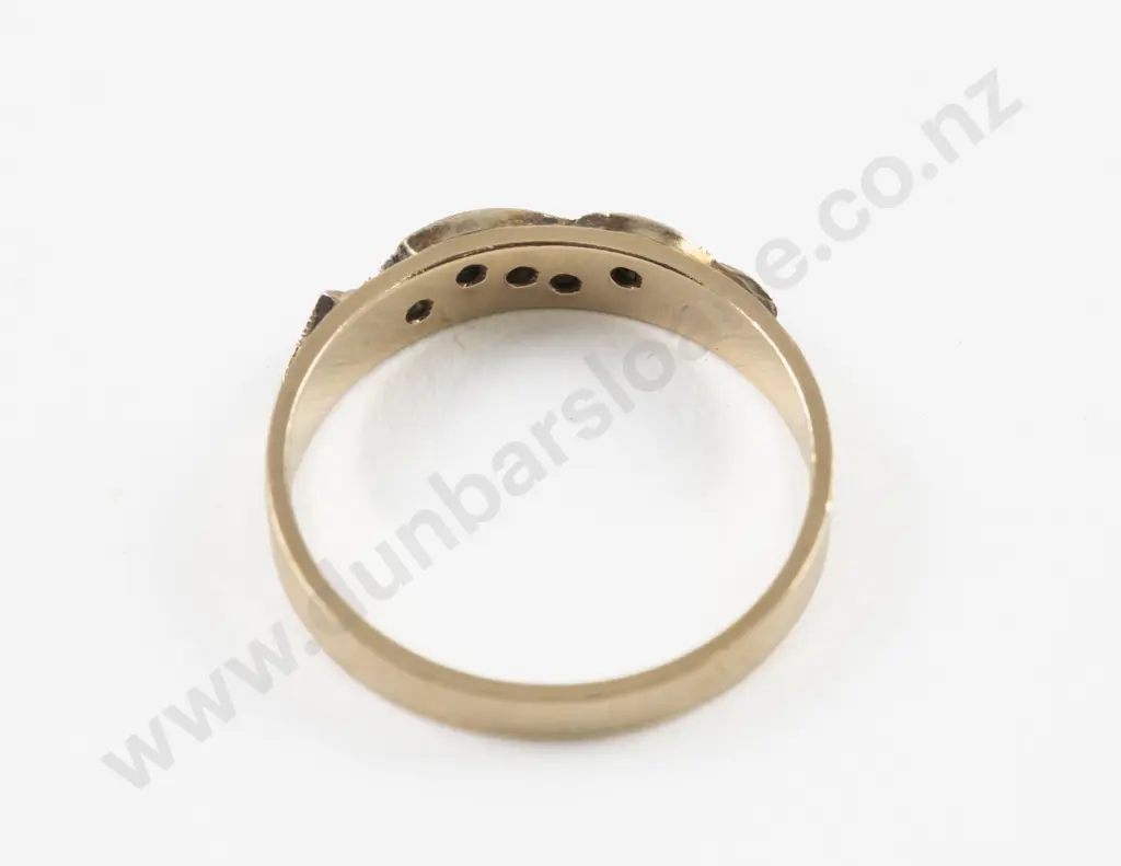 9ct Fancy Band Ring Image 1++