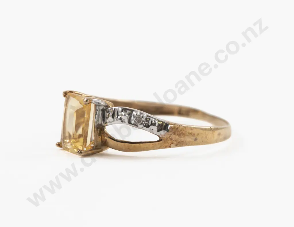 9ct Single Stone Citrine Ring Image 1++