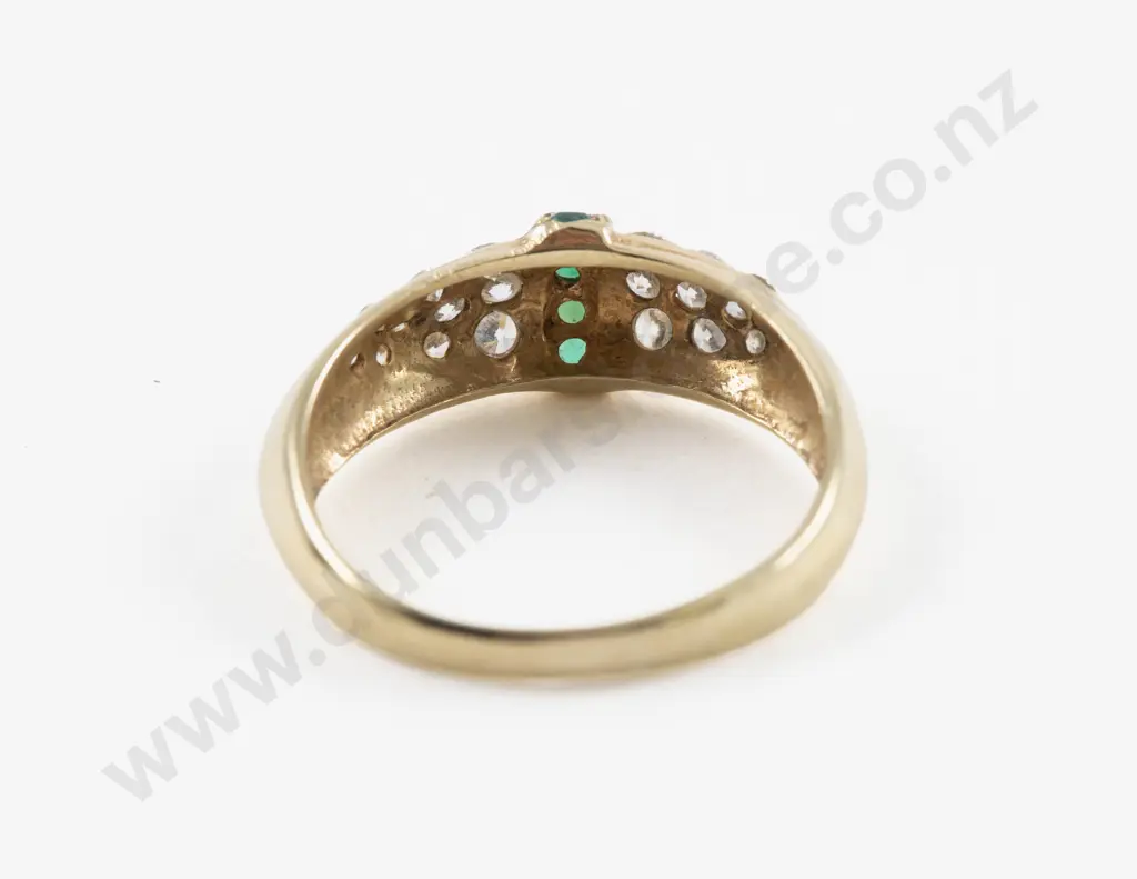 14ct 25Stone Diamond and Emerald Dome Band Ring Image 1++