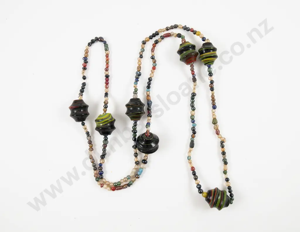 German Jeweller Single Strand Glass Bead Necklace Image 1++
