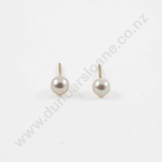 Pair 9ct Single Pearl Earrings