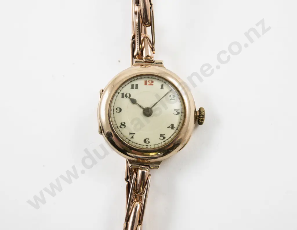 Vintage 9ct Ladies Wrist Watch on Expanding Strap Image 1++