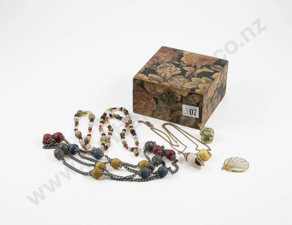 Collection of Assorted Costume Jewellery with Jewellery Box Image 1++