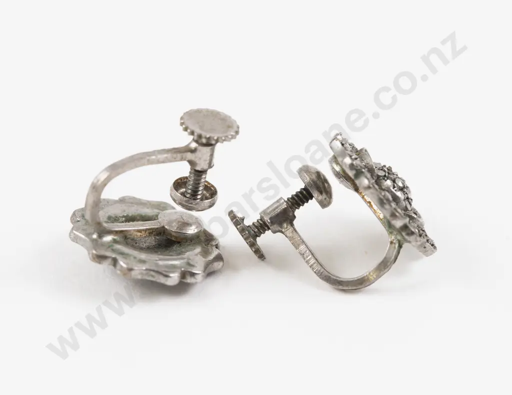 Pair S/S Marcasite Floral Stud Earrings Image 1++