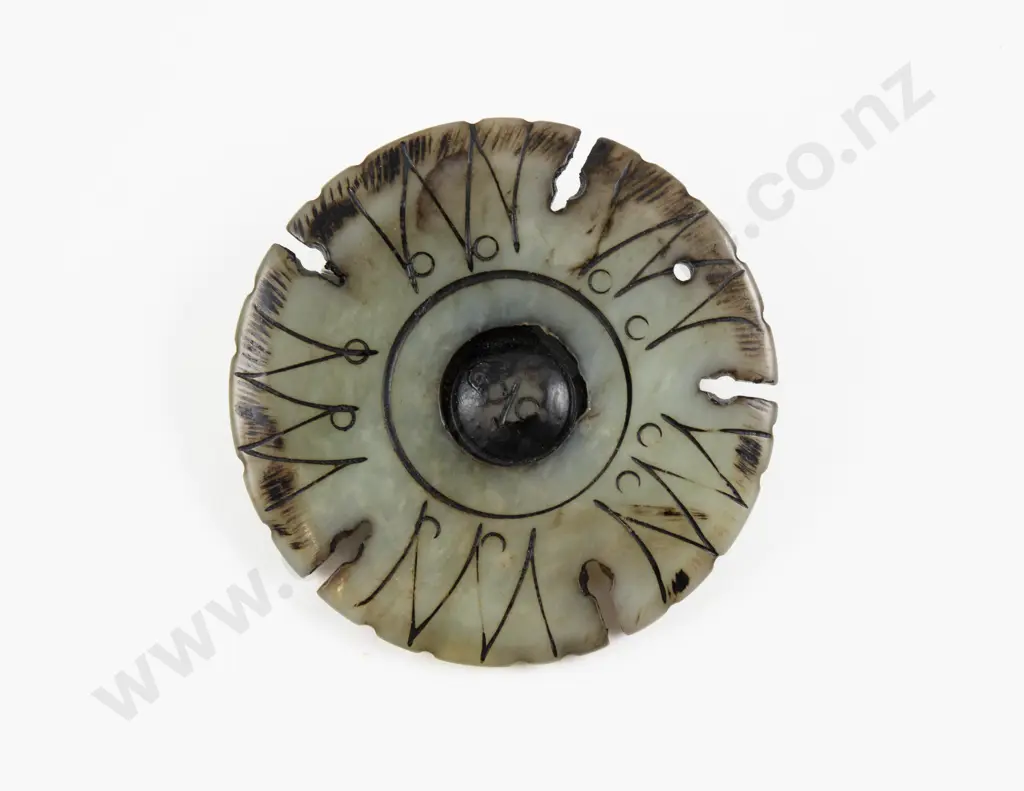 Chinese Jade Spinning Prayer Wheel Medallion Pendant Image 1++