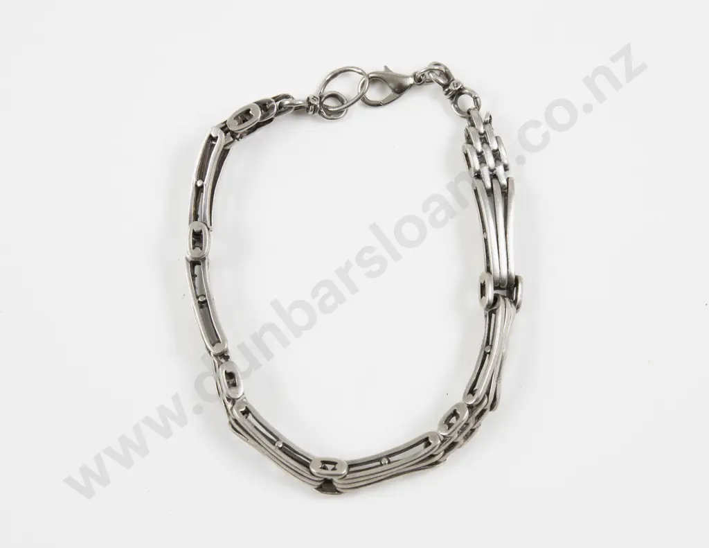 S/S Fancy Rail Link Bracelet Image 1++