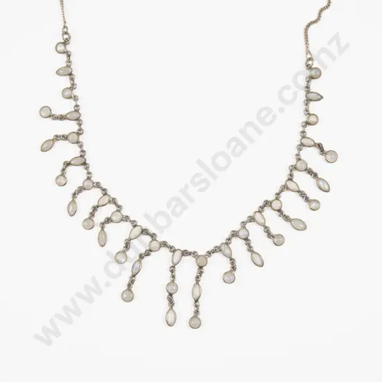 Vintage S/S 43Stone Moonstone Necklace