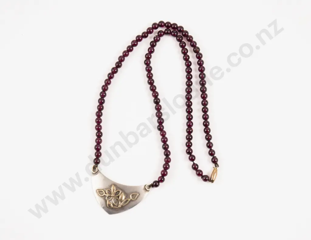 9ct and S/S Floral Pendant on Single Strand Garnet Bead Neck Chain Image 1++