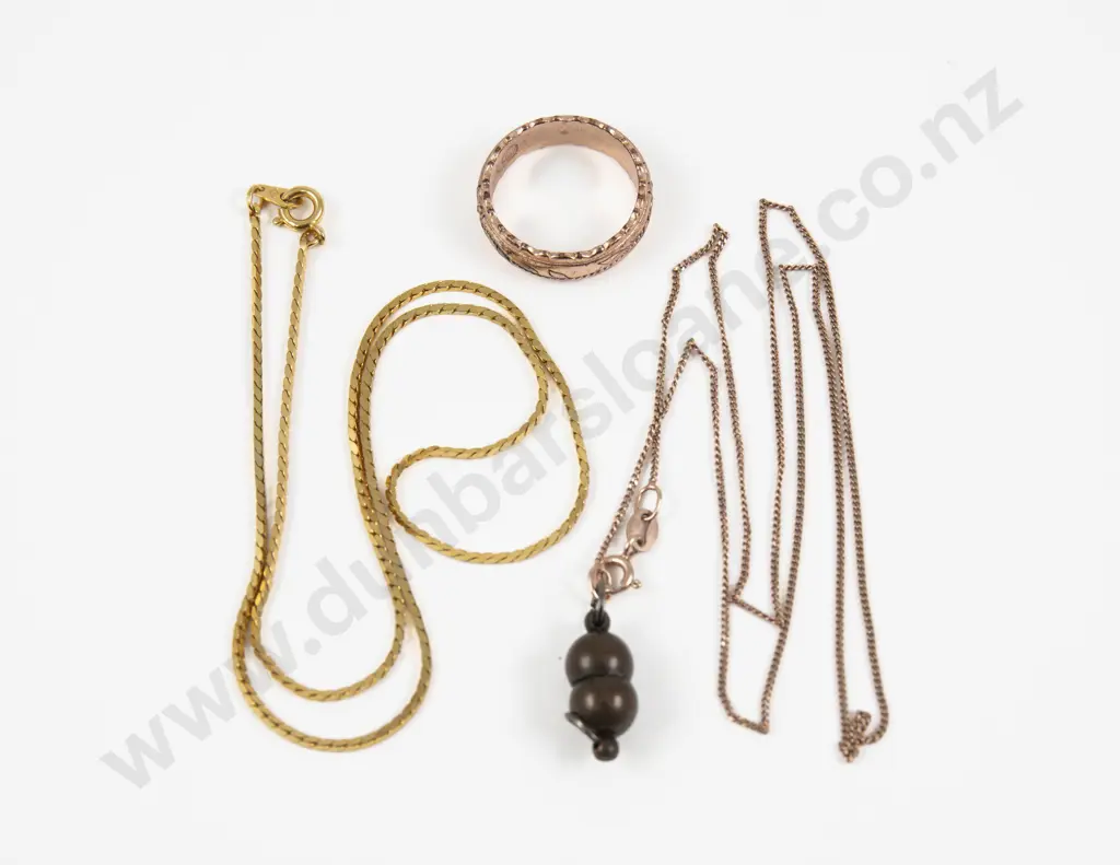 18ct Gold Plated Engraved Band Ring with Two Silver Gilt Neck Chains Image 1++