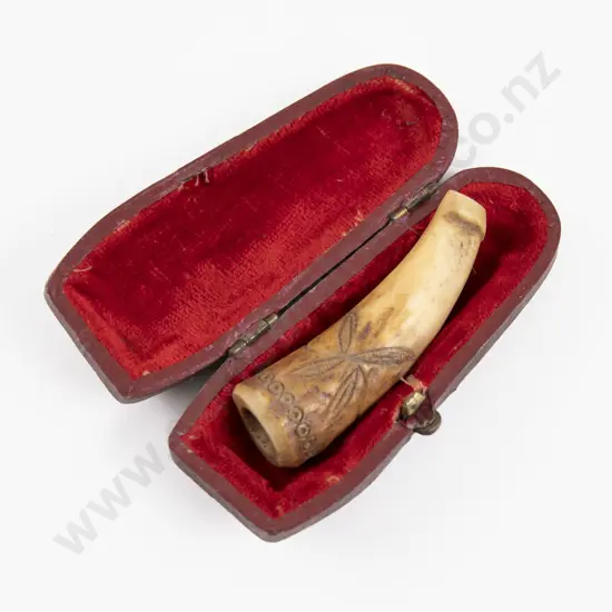 Vintage Carved Bone Cigarette/Cheroot Holder in Case