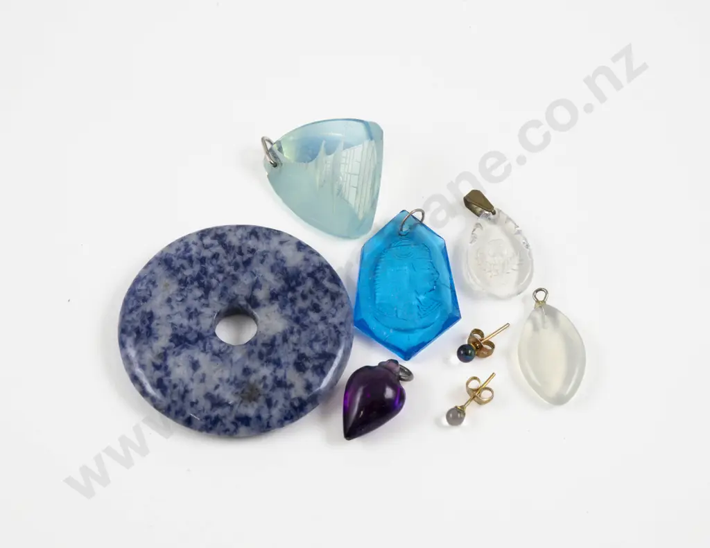 Collection of Assorted Glass and Crystal Intaglio Pendants and Two Others Image 1++