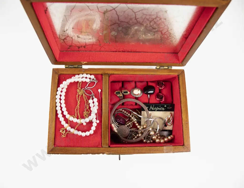 Collection of Assorted Costume Jewellery with Wooden Jewellery Box Image 1++