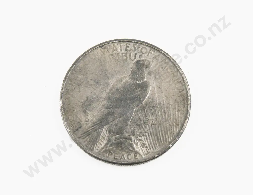 US 1928 Peace San Francisco Mint Silver Dollar Image 1++