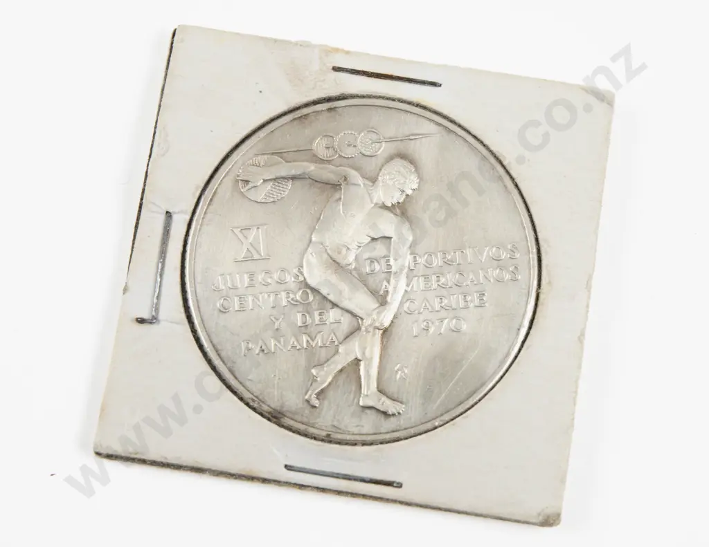 Republica De Panama 5 Balboas .925 Silver Coin Image 1++