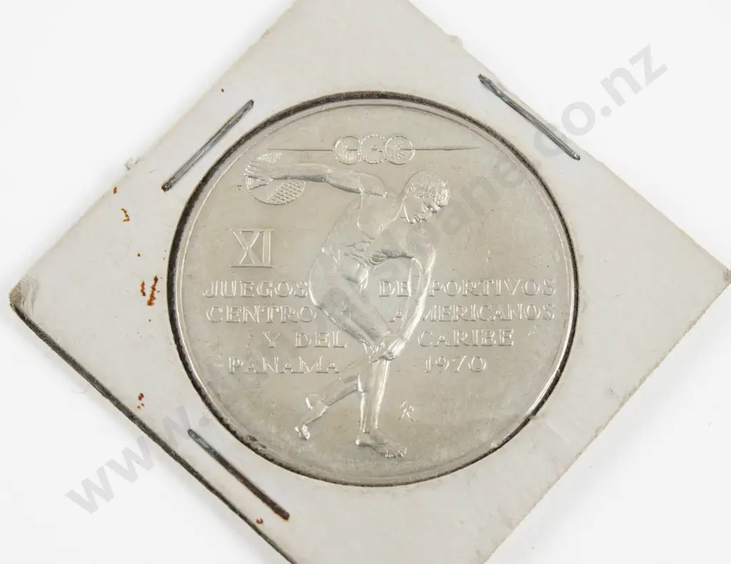 Republica De Panama 5 Balboas .925 Silver Coin Image 1++