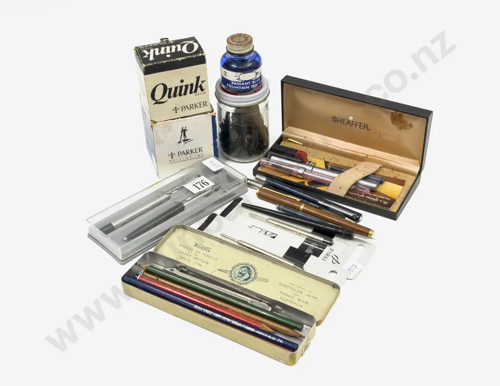 Qty of Assorted Pens & Ink incl Parker Image 1++