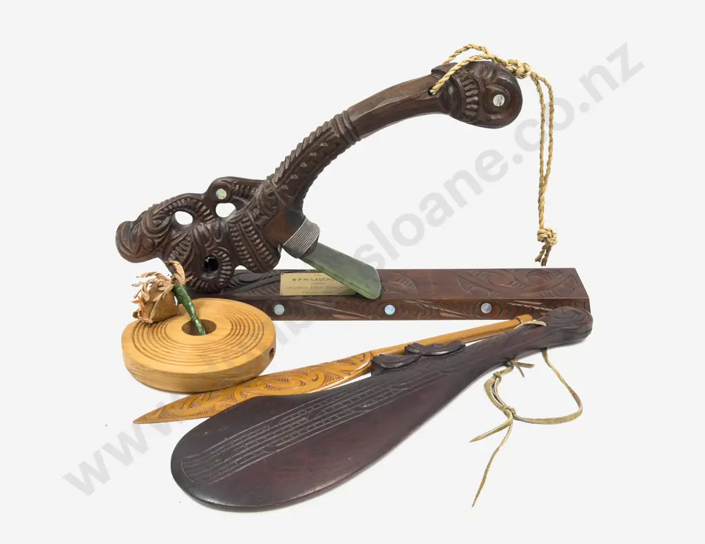 Qty of Assorted NZ Tourist Ware Image 1++