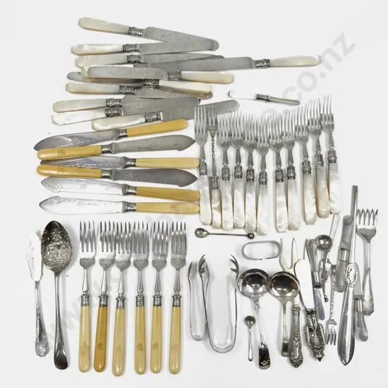 Qty of Assorted Cutlery incl MOP & Bone Handled