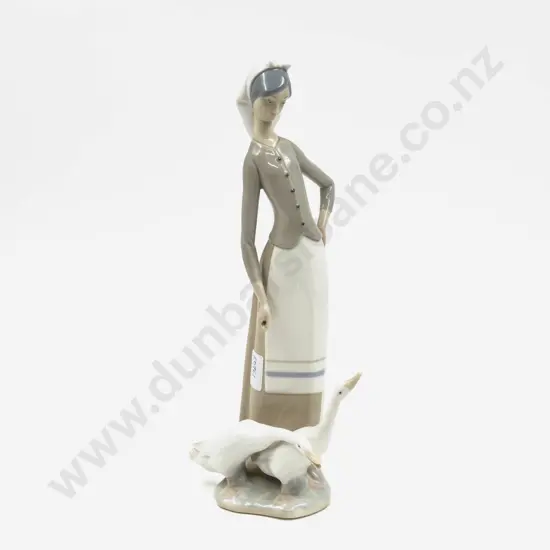 Lladro Group Figure