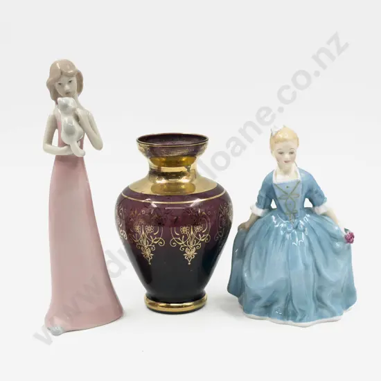 Small RD Figure "A Child from Williamsberg" with Art Glass Vase & Other
