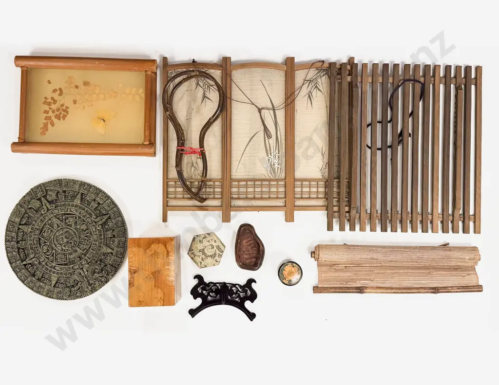 Box Qty of Assorted incl Table Screen Butterfly Tray etc Image 1++